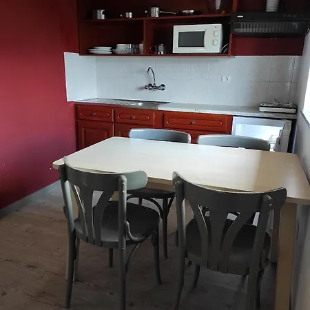 Penichepraia - Bungalows, Campers & 3*