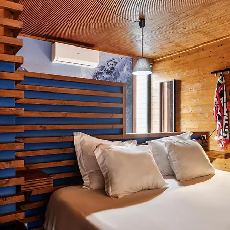 Penichepraia - Bungalows, Campers & 3* Peniche