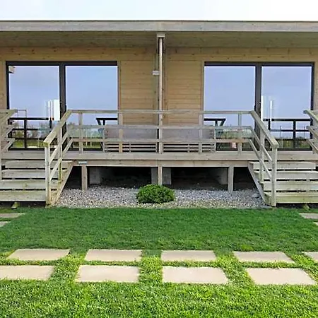 Penichepraia - Bungalows, Campers & 4* Peniche