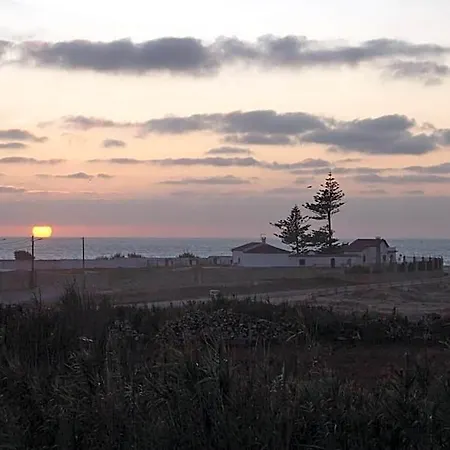 Penichepraia - Bungalows, Campers & 4* 페니케