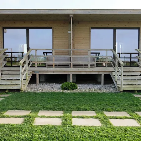Penichepraia - Bungalows, Campers & 4* 佩尼契